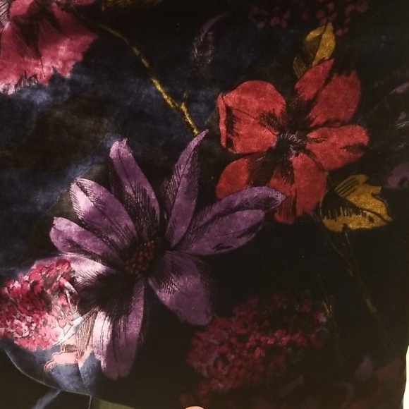 💕TRINA TURK💕 Astral Top ~ Velvet Abstract Floral Long Sleeve Bell Sleeve M NWT - Picture 10 of 13